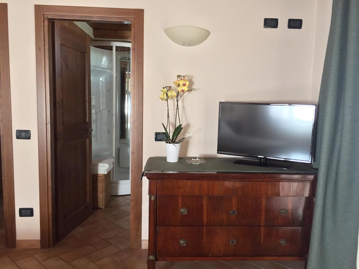 B&B Civico 7 Vignola  Eksteriør billede