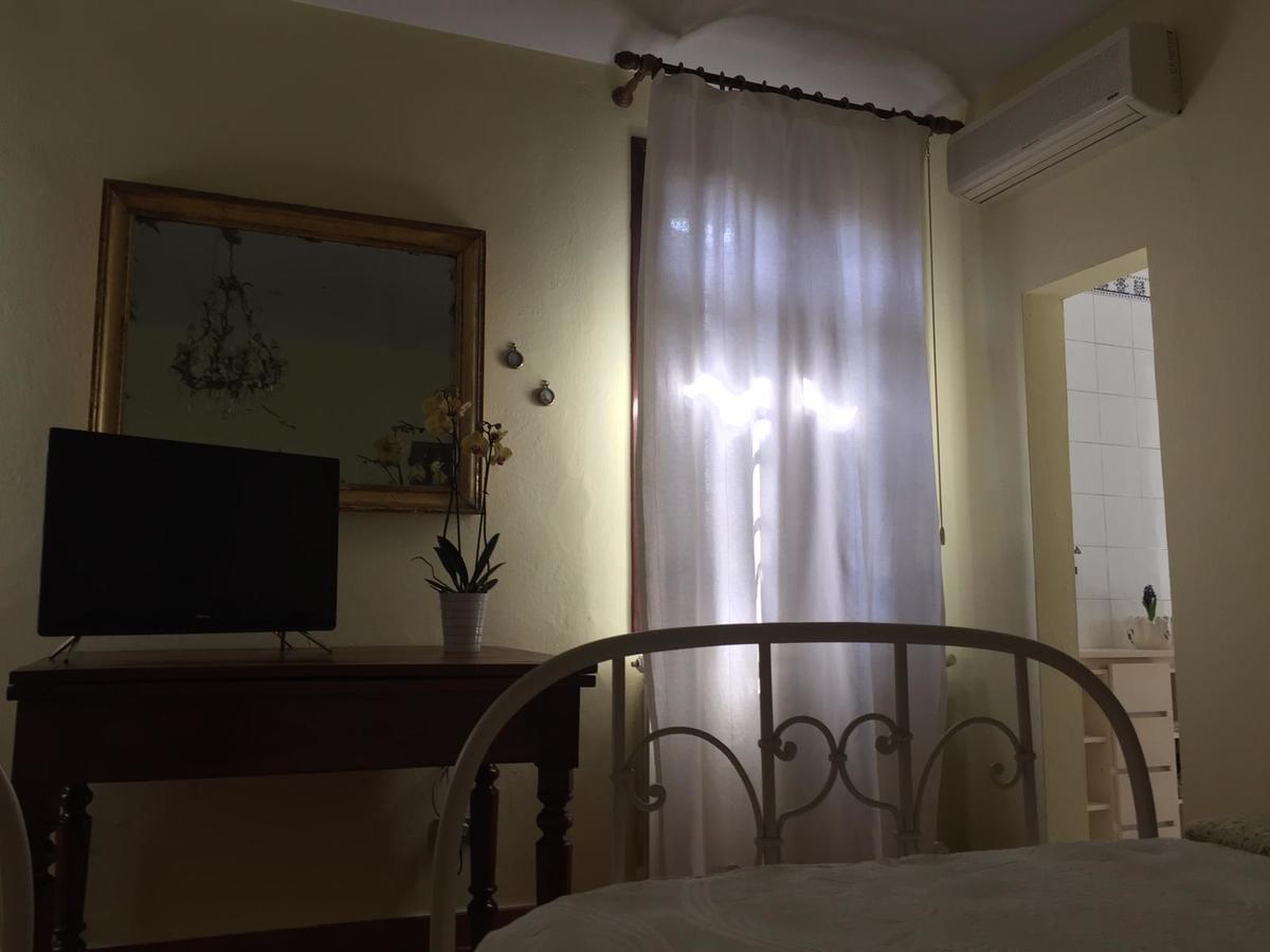 B&B Civico 7 Vignola  Eksteriør billede
